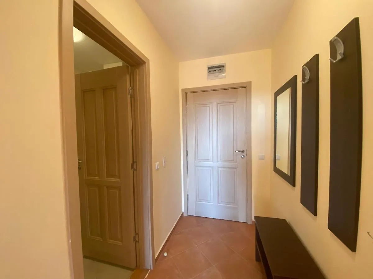 Kalia B23 One Bedroom Apartment Slantschew brjag
